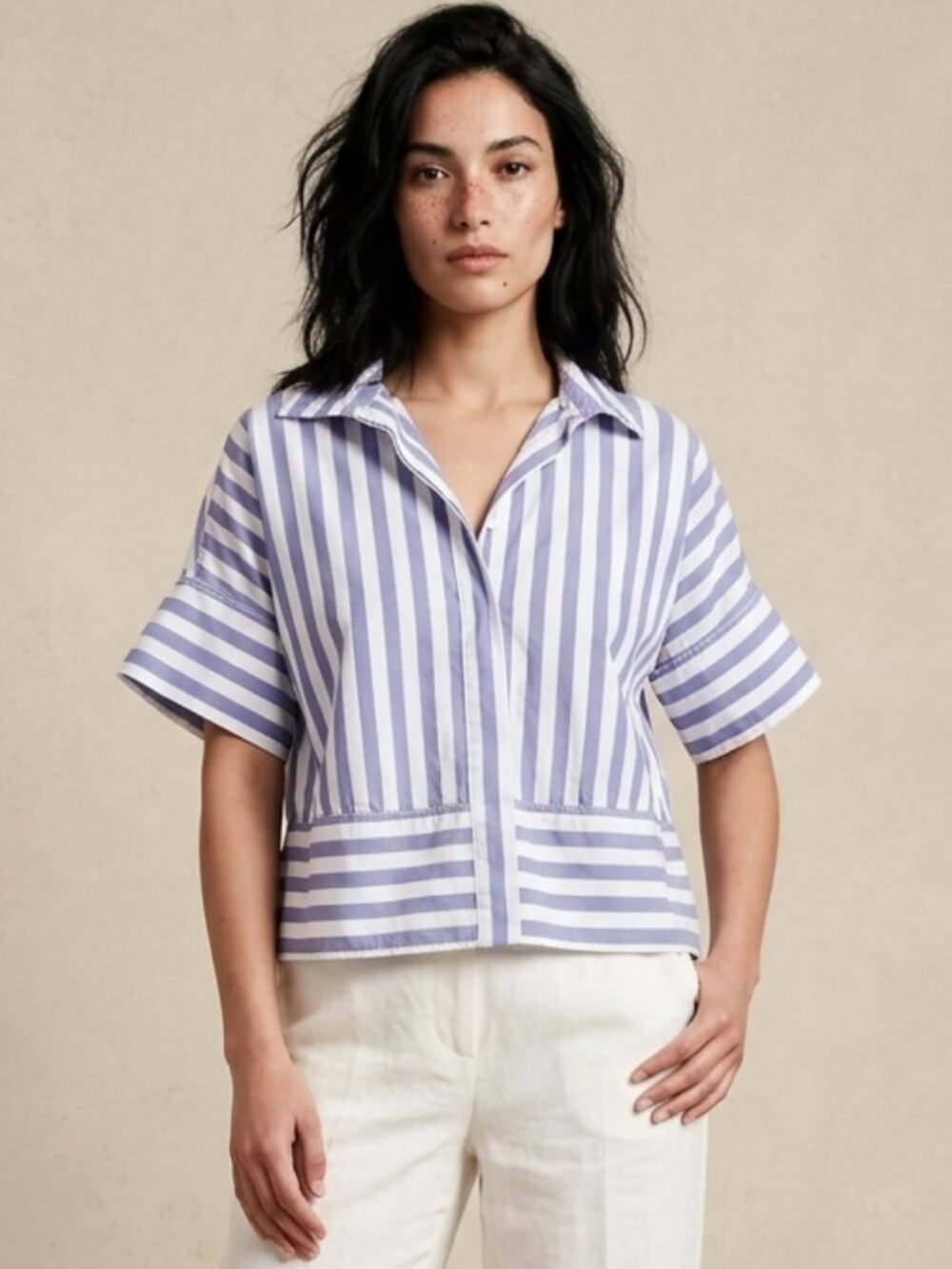 BANANA REPUBLIC Blue and White Striped Cropped Button Down Blouse Sz M
